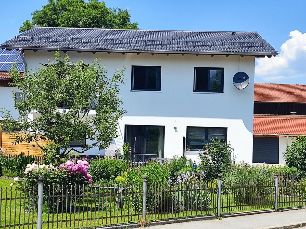 Alpenblick Ferienwohnung Бад Файлнбах Екстериор снимка